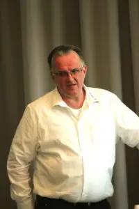 Frank Euteneuer ist Unternehmer und baut hocheffiziente Wäre-Kälte-Systeme